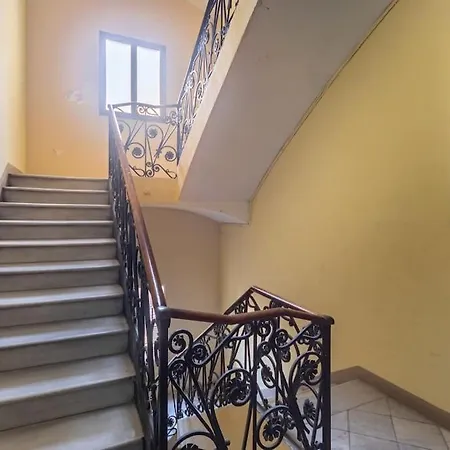 Apartment 120 Sqm Loft-style Royal Marina *