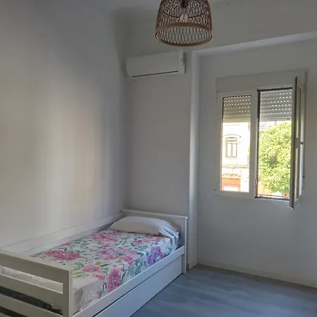 120 Sqm Loft-style Royal Marina Apartment *